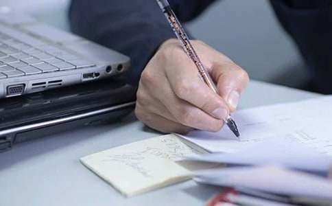 設(shè)計未來的書包作文