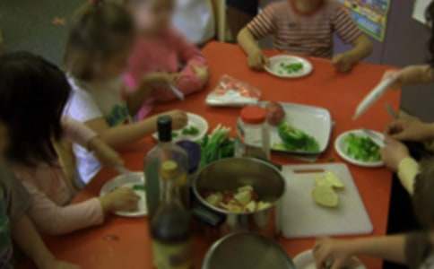 幼兒園中班第二學(xué)期家長工作計劃（精選13篇）