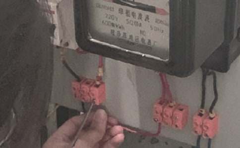 電工大學(xué)生頂崗實習(xí)報告