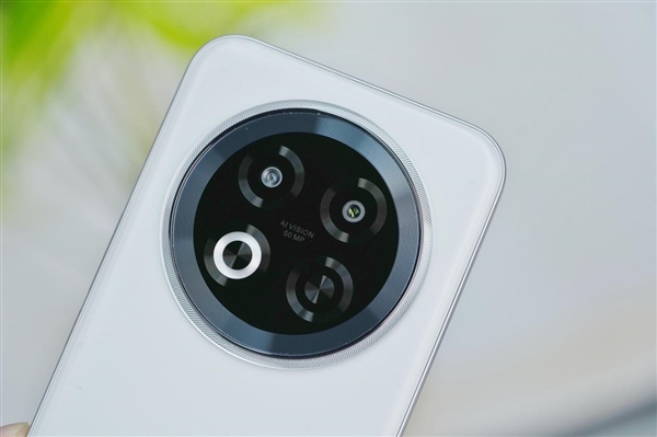行業(yè)首款南德三防認(rèn)證手機(jī)！魅族Note 16 Pro流云白圖賞