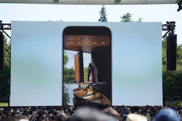 iOS 7后大變革！蘋果iOS 26發(fā)布：全局液態(tài)玻璃、AI無處不在
