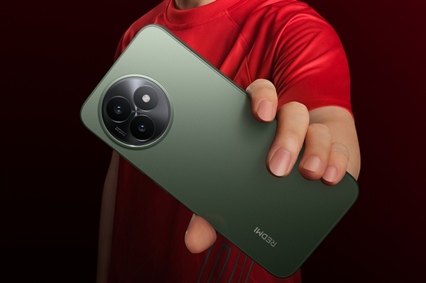 小米旗下續(xù)航強(qiáng)手機(jī)！REDMI K80至尊版配備7410mAh大電池