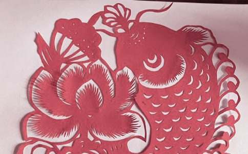 對(duì)稱圖形漂亮剪紙
